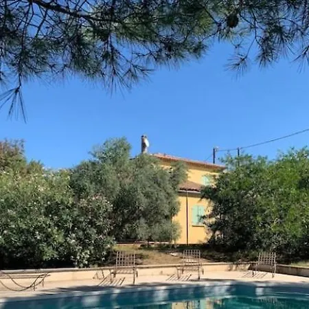 Maison T5 Les Oliviers Avec Piscine